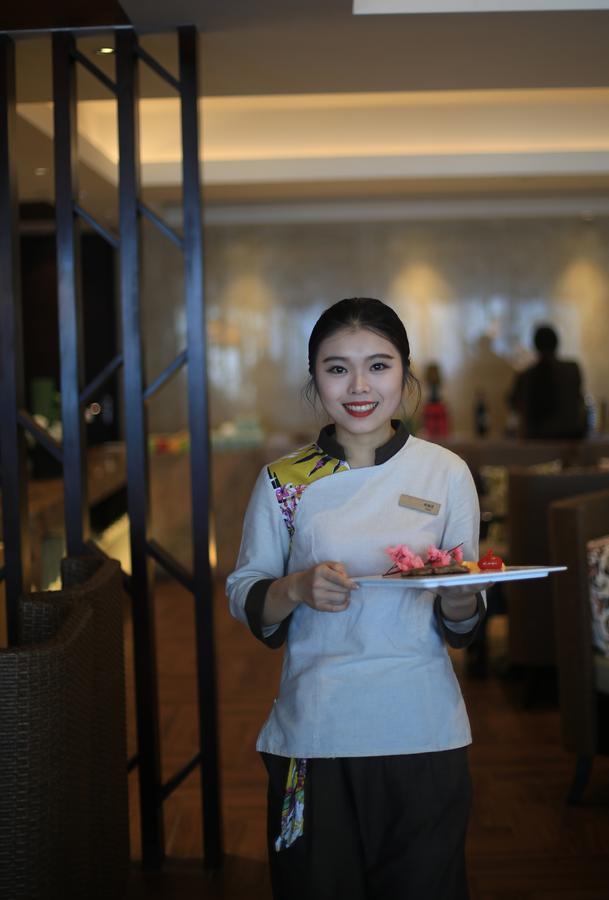 Relax Season Hotel Dongmen Shenzhen Exterior photo